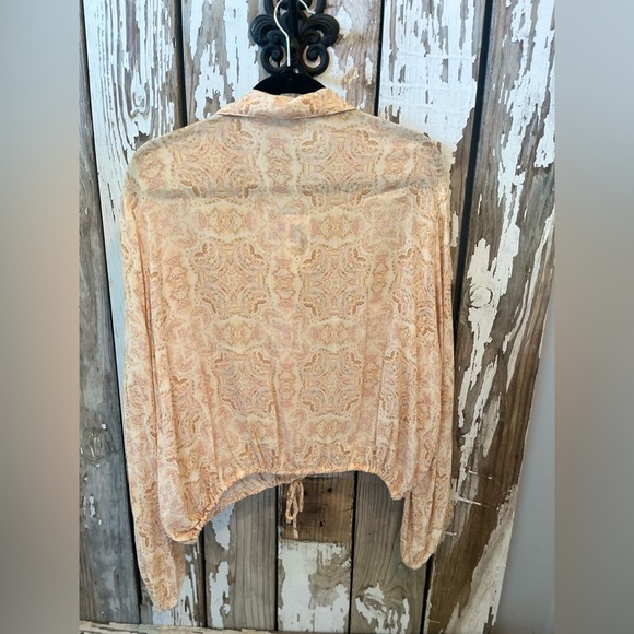 Z Supply Becca button up top size XL NWT - Picture 4 of 6